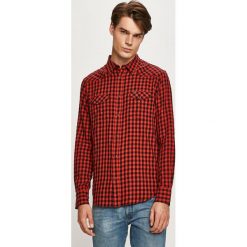 Wrangler - Koszula bawełniana. Czerwone koszule męskie Wrangler, s, bez wzorów, z bawełny, klasyczne, z klasycznym kołnierzykiem, z długim rękawem. Za 239,90 zł.