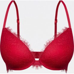 Koronkowy biustonosz push up - Czerwony. Czerwone biustonosze push up marki Reserved, z koronki. Za 59,99 zł.