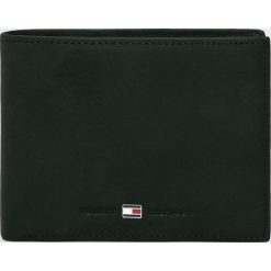 Tommy Hilfiger - Portfel skórzany Johnson. Czarne portfele męskie marki TOMMY HILFIGER, bez wzorów, ze skóry. Za 299,90 zł.