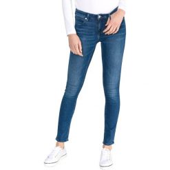 Calvin Klein 022 Dżinsy Niebieski. Niebieskie jeansy damskie Calvin Klein. Za 600,95 zł.
