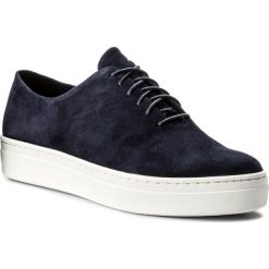 Półbuty VAGABOND - Camille 4346-140-64 Dk Blue. Niebieskie półbuty damskie skórzane marki Vagabond, na płaskiej podeszwie. W wyprzedaży za 299,00 zł.