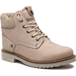 Trapery WRANGLER - Yuma Lady WL182507 Ice 91. Brązowe trapery damskie marki Wrangler, ze skóry, bez obcasa, bez zapięcia. W wyprzedaży za 269,00 zł.