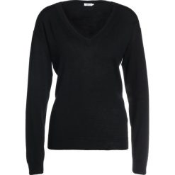 Swetry klasyczne męskie: Filippa K Sweter black