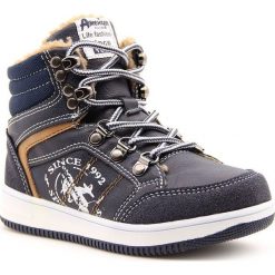 Buty sportowe chłopięce ocieplane granatowe American Club 27. Szare buty chłopięce sportowe marki American CLUB, bez zapięcia. Za 55,00 zł.