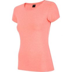 T-shirt damski TSD300 - łososiowy melanż. Różowe t-shirty damskie 4f, bez wzorów, bez kołnierzyka. Za 29,99 zł.