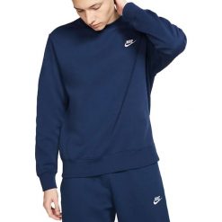 Nike Sportswear Club Crew BV2662-410 bluzy męskie granatowe L. Białe bluzy męskie Nike, m, bez wzorów, z bawełny, klasyczne, z kapturem, bez rękawów, bez kaptura. W wyprzedaży za 169,99 zł.