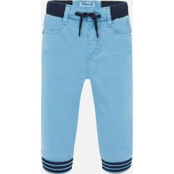 Mayoral - Spodnie dziecięce 68-98 cm. Niebieskie dresy chłopięce Mayoral, bez wzorów, z elastanu. Za 106,90 zł.