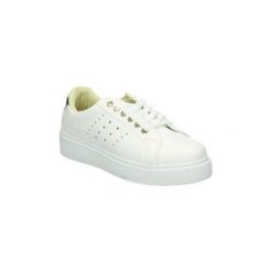 Buty J´hayber CHETERO. Białe buty sportowe damskie J´hayber, bez wzorów, sportowe. W wyprzedaży za 130,68 zł.