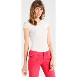 T-shirty damskie: Rosemunde Tshirt z nadrukiem ivory