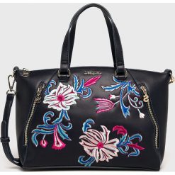 Desigual - Torebka. Niebieskie torebki klasyczne damskie Desigual, w paski, z poliesteru, casualowe, na ramię, średnie, bez dodatków. Za 299,90 zł.