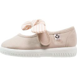 Victoria Shoes LONA PANUELO Baleriny z zapięciem beige. Brązowe baleriny dziewczęce marki Victoria Shoes, z materiału. Za 129,00 zł.