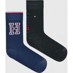 Tommy Hilfiger - Skarpetki dziecięce (2-Pack). Czarne skarpetki chłopięce TOMMY HILFIGER, bez wzorów, z elastanu. W wyprzedaży za 29,90 zł.