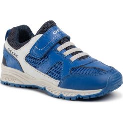 Sneakersy GEOX - J Bernie A J0211A 0FE14 CK41L M Royal/Lt Grey. Niebieskie trampki chłopięce Geox, bez wzorów, ze skóry ekologicznej, na rzepy. Za 179,00 zł.