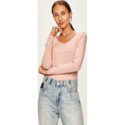 Pepe Jeans - Longsleeve Mackenzie. Szare bluzki damskie Pepe Jeans, s, z aplikacjami, z elastanu, bez kołnierzyka. W wyprzedaży za 119,90 zł.