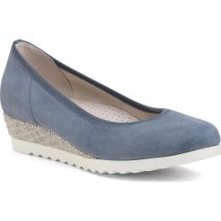 Espadryle GABOR - 42.641.16 Nautic. Niebieskie espadryle damskie Gabor, bez wzorów, ze skóry, bez obcasa, na obcasie, bez zapięcia. Za 449,00 zł.