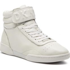 Sneakersy DKNY - Wesli K4839609 White. Białe półbuty damskie DKNY, ze skóry. Za 729,00 zł.