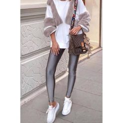 Damskie legginsy BESIE GRAFIT. Szare legginsy sportowe damskie IVET, bez wzorów, z poliesteru, do biegania. W wyprzedaży za 69,00 zł.