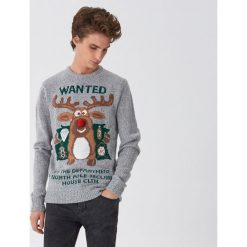 Świecący sweter ze świątecznym motywem - Szary. Szare swetry męskie House, s, bez wzorów, wizytowe, bez kołnierzyka, bez kaptura. Za 119,99 zł.