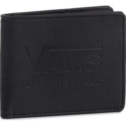 Duży Portfel Męski VANS - Logo Walle VN0A3IHEBLK1 Black. Czarne portfele męskie Vans, bez wzorów, ze skóry ekologicznej. Za 129,00 zł.