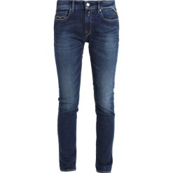 Replay LUZ PANTS Jeans Skinny Fit dark blue denim. Czerwone rurki damskie marki Selected Femme, z bawełny. Za 559,00 zł.