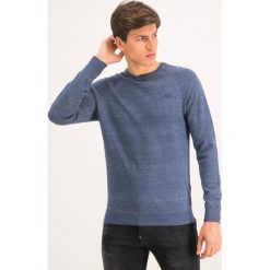 Sweter Superdry Orange Label Cotton Crew M6100025A. Niebieskie swetry męskie Superdry, m, bez wzorów, klasyczne, z klasycznym kołnierzykiem, bez kaptura. W wyprzedaży za 139,00 zł.