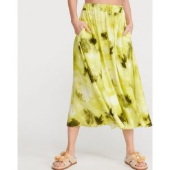 Spódnica z motywem tie-dye - Zielony. Spódniczki damskie Reserved. Za 99,99 zł.