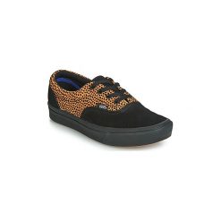 Buty Vans COMFYCUSH ERA. Czarne trampki i tenisówki damskie Vans, bez wzorów, bez zapięcia. Za 322,20 zł.