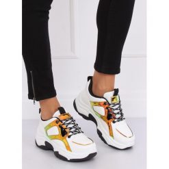 Buty sportowe białe CB-19055 WHITE. Białe buty sportowe damskie FunKee.pl, bez wzorów, z tkaniny, sportowe. Za 102,99 zł.