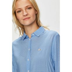 Lacoste - Koszula. Niebieskie koszule body marki Lacoste, z wiskozy, klasyczne, z klasycznym kołnierzykiem. W wyprzedaży za 269,90 zł.