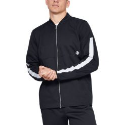 Under Armour Recover Kurtka Czarny. Czarne płaszcze męskie Under Armour, s, bez wzorów, z poliesteru, bez kaptura. Za 498,95 zł.