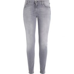 7 for all mankind Jeans Skinny Fit slim illusion grey. Szare jeansy damskie relaxed fit marki 7 for all mankind. W wyprzedaży za 587,30 zł.