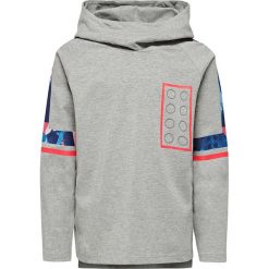 Koszulka "Tanya 602" w kolorze szarym. Szare bluzki dziewczęce z długim rękawem LEGO Wear, z materiału, z kapturem. W wyprzedaży za 82,95 zł.