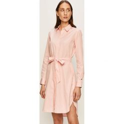 Tommy Hilfiger - Sukienka. Różowe sukienki damskie TOMMY HILFIGER, na co dzień, bez wzorów, z bawełny, casualowe, bez kołnierzyka, z długim rękawem, długie, mini, proste. Za 649,90 zł.