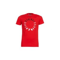 T-shirty z krótkim rękawem Diesel T DIEGO Y2. Czerwone t-shirty męskie Diesel, s, bez wzorów, bez kołnierzyka, krótkie. Za 126,70 zł.