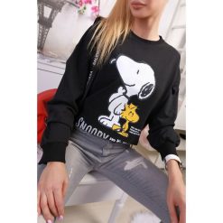 Bluza damska SNOOPY BLACK. Czarne bluzy sportowe damskie s. W wyprzedaży za 49,00 zł.
