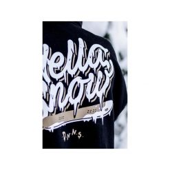 BLUZA HELLA SNOW HOODIE BACK. Czarne długie bluzy damskie marki Don't need no samurai, na zimę, s, z nadrukiem, z bawełny. Za 299,00 zł.