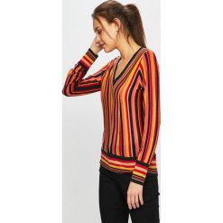 Desigual - Bluzka. Szare bluzki damskie marki Desigual, na co dzień, s, bez wzorów, z bawełny, casualowe, bez kołnierzyka, bez rękawów. Za 399,90 zł.