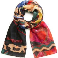 Desigual Day & Night Szalik Czerwony Wielokolorowy. Czerwone szaliki damskie Desigual, z poliesteru. Za 163,95 zł.