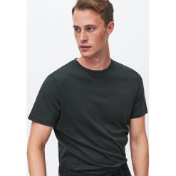 T-shirt z bawełny pima - Khaki. Brązowe t-shirty męskie Reserved, s, bez wzorów, z bawełny, bez kołnierzyka. Za 49,99 zł.