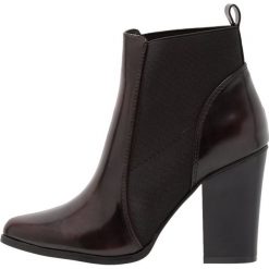 Botki damskie: ONLY SHOES ONLBLUE HEELED BOOTIE Botki na obcasie bordeaux