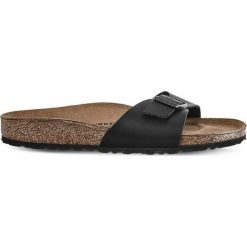 Birkenstock 040793 Black, klapki. Czarne klapki damskie Birkenstock, bez wzorów, ze skóry, na wysokim obcasie. Za 239,00 zł.