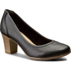 Półbuty CLARA BARSON W17SS404-1. Brązowe półbuty damskie Clara Barson, bez wzorów, ze skóry ekologicznej, bez obcasa, bez zapięcia. W wyprzedaży za 39,99 zł.