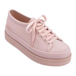 Tenisówki w kolorze jasnoróżowym. Różowe trampki i tenisówki damskie Melissa, Pepe Jeans, bez wzorów, z materiału, na sznurówki. W wyprzedaży za 209,95 zł.