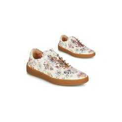 Buty Think TURNIA. Białe trampki i tenisówki damskie marki Think!, bez wzorów, bez zapięcia. Za 849,00 zł.