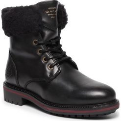 Trapery GANT - Natalie 19541950 Black G00. Czarne trapery damskie GANT, z wełny, klasyczne, bez obcasa, bez zapięcia. W wyprzedaży za 399,00 zł.