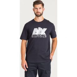 T-SHIRT ARMANI EXCHANGE. Niebieskie t-shirty męskie s, z nadrukiem, z bawełny, z okrągłym kołnierzem. Za 137,40 zł.