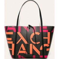 Armani Exchange - Torebka dwustronna. Czarne torby damskie na zakupy Armani Exchange, w paski, ze skóry ekologicznej, duże, bez dodatków. W wyprzedaży za 499,90 zł.
