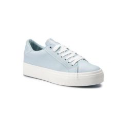 NYLON RED WP40-8901Z. Niebieskie trampki i tenisówki damskie Nylon Red, bez wzorów, ze skóry ekologicznej, bez zapięcia. Za 79,99 zł.