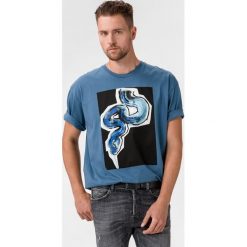 Just Cavalli Koszulka Niebieski. Niebieskie podkoszulki męskie Just Cavalli, s, z nadrukiem, z bawełny, z krótkim rękawem. Za 628,95 zł.