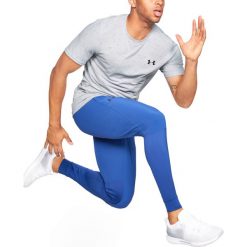 Under Armour Seamless Koszulka Szary. Szare podkoszulki męskie Under Armour, s, bez wzorów, z poliesteru, z krótkim rękawem. Za 206,95 zł.